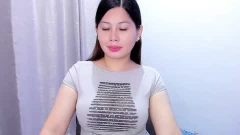 Snapshot of yourdirtyangels chatting on December 10, 2024, 12:28 am 3hi im Angel glad to see you 3 online show from December 10, 2024, 12:28 am