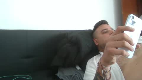 yourpersonalgeniusl online show from December 14, 2025, 2:22 pm