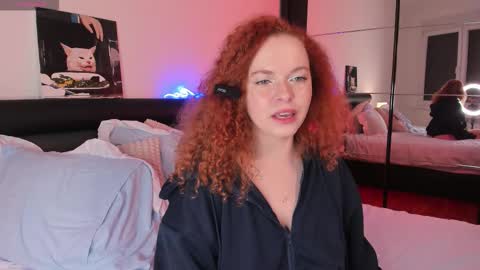 Snapshot of yourpie_ash chatting on January 15, 2026, 5:49 pm Ashley online show from January 15, 2026, 5:49 pm