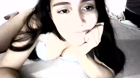 Yullicita online show from November 10, 2025, 3:16 am