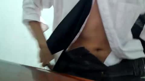 yuuju_innu online show from February 21, 2026, 12:22 am