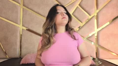 Snapshot of zafiro_claire chatting on January 16, 2026, 6:45 pm Claire online show from January 16, 2026, 6:45 pm