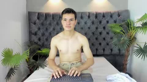 Snapshot of zane_evans chatting on February 19, 2026, 3:08 pm zane online show from February 19, 2026, 3:08 pm