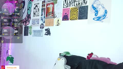 Snapshot of zara_floresxx chatting on March 11, 2025, 12:22 am Zara Flores online show from March 11, 2025, 12:22 am