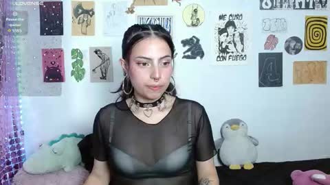 Snapshot of zara_floresxx chatting on September 17, 2025, 1:51 am Zara Flores online show from September 17, 2025, 1:51 am