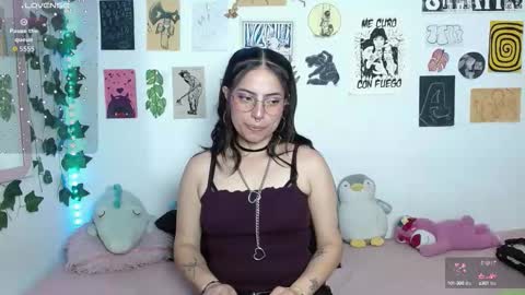 Snapshot of zara_floresxx chatting on September 20, 2025, 12:44 am Zara Flores online show from September 20, 2025, 12:44 am