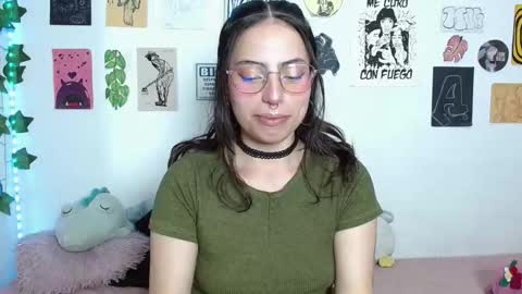 Snapshot of zara_floresxx chatting on September 24, 2025, 1:53 am Zara Flores online show from September 24, 2025, 1:53 am