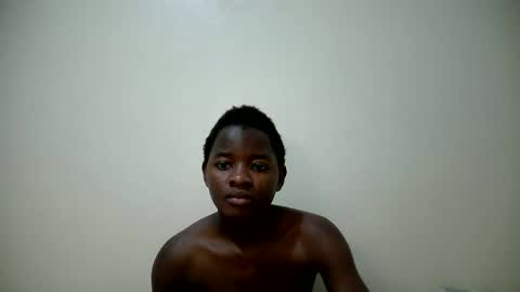 Snapshot of zellah chatting on February 7, 2026, 11:19 pm zellah online show from February 7, 2026, 11:19 pm