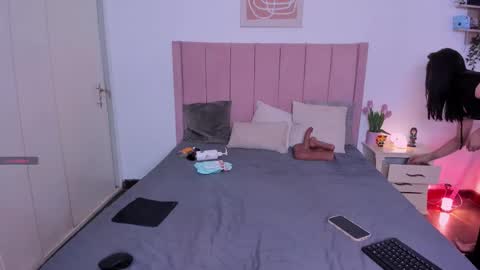 Snapshot of zoemiller32 chatting on February 1, 2026, 11:53 am CuteZoe online show from February 1, 2026, 11:53 am