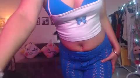 Snapshot of zonayesha chatting on September 24, 2025, 1:14 pm Zona online show from September 24, 2025, 1:14 pm