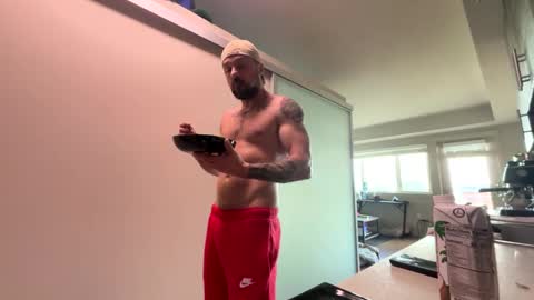 Zuko online show from January 18, 2025, 5:48 pm