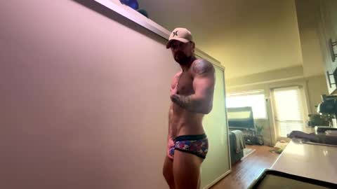 Zuko online show from February 9, 2025, 4:18 pm