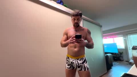 Zuko online show from February 11, 2025, 12:17 am