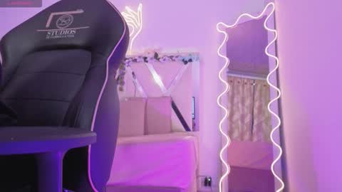 ZURY   online show from February 26, 2026, 11:31 am