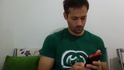 Snapshot of zzzzzzz41 chatting on September 9, 2025, 12:37 pm zzzzzzz41 online show from September 9, 2025, 12:37 pm