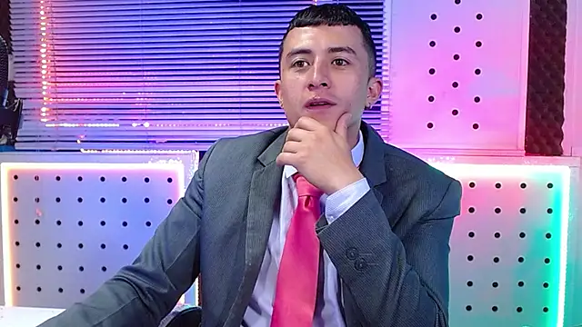 Snapshot of Darko0717 chatting on February 28, 2026, 11:44 am Darko0717 online show from February 28, 2026, 11:44 am