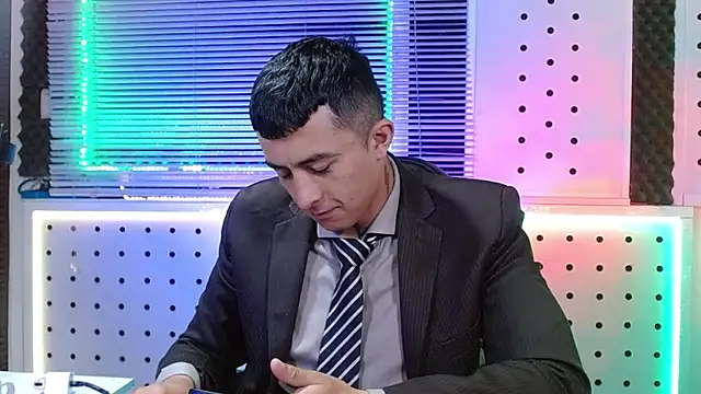 Snapshot of Darko0717 chatting on March 2, 2026, 11:28 am Darko0717 online show from March 2, 2026, 11:28 am