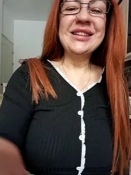 Snapshot of KiraXTender chatting on February 22, 2026, 1:07 am KiraXTender online show from February 22, 2026, 1:07 am