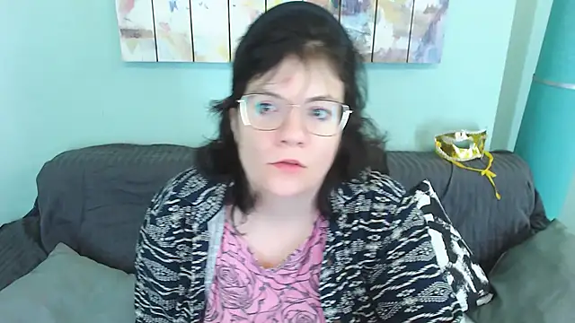 EverlyRays online show from January 10, 2025, 4:09 pm