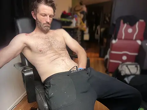 Snapshot of leanjamesdean chatting on February 24, 2026, 11:19 am leanjamesdean online show from February 24, 2026, 11:19 am