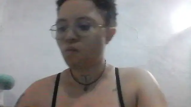 Snapshot of EdenJupiter chatting on February 25, 2026, 4:22 am EdenJupiter online show from February 25, 2026, 4:22 am