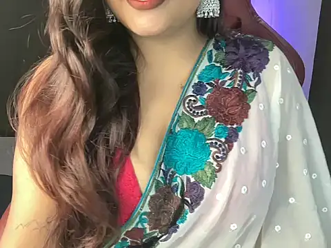 shanayaaa 1 online show from September 16, 2025, 7:04 pm