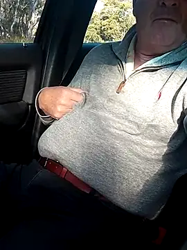 Snapshot of stiffandlubed@xh chatting on November 27, 2025, 9:06 pm stiffandlubedxh online show from November 27, 2025, 9:06 pm