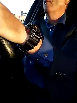 Snapshot of stiffandlubed@xh chatting on February 17, 2026, 8:15 pm stiffandlubedxh online show from February 17, 2026, 8:15 pm