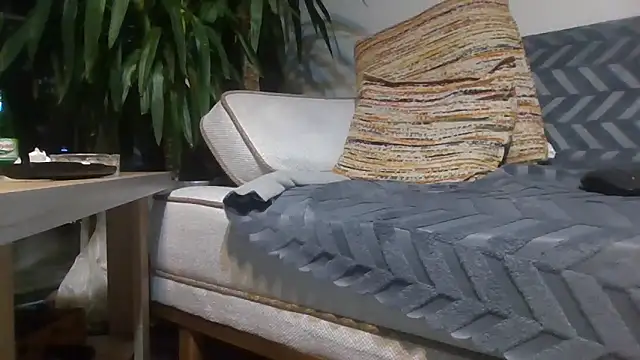 Snapshot of reslerkek31 chatting on February 21, 2026, 10:22 pm reslerkek31 online show from February 21, 2026, 10:22 pm