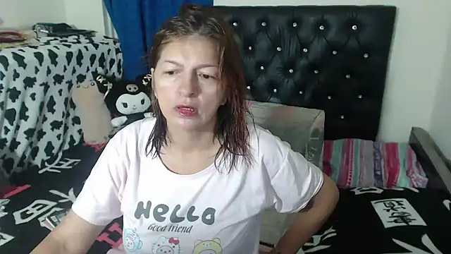 Snapshot of jellyfishhot chatting on November 26, 2025, 9:27 pm jellyfishhot online show from November 26, 2025, 9:27 pm