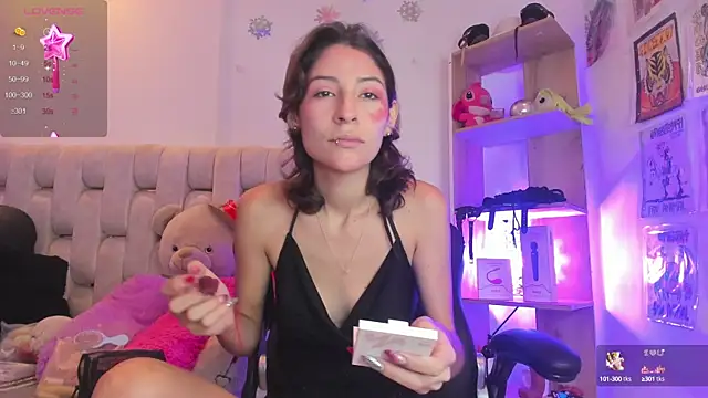 Snapshot of Gorgeous_Team chatting on January 6, 2025, 7:45 pm Gorgeous Team online show from January 6, 2025, 7:45 pm