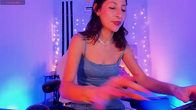 Snapshot of Gorgeous_Team chatting on February 25, 2026, 8:07 pm Gorgeous Team online show from February 25, 2026, 8:07 pm