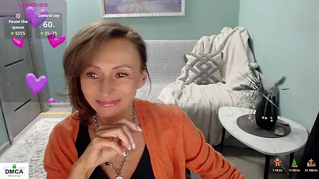 Snapshot of HornyMilf_777 chatting on February 11, 2026, 6:40 am HornyMilf 777 online show from February 11, 2026, 6:40 am