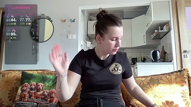 Snapshot of Teylor_Love chatting on February 27, 2025, 12:23 pm Teylor Love online show from February 27, 2025, 12:23 pm