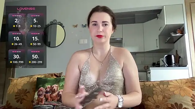 Snapshot of Teylor_Love chatting on September 18, 2025, 12:07 pm Teylor Love online show from September 18, 2025, 12:07 pm