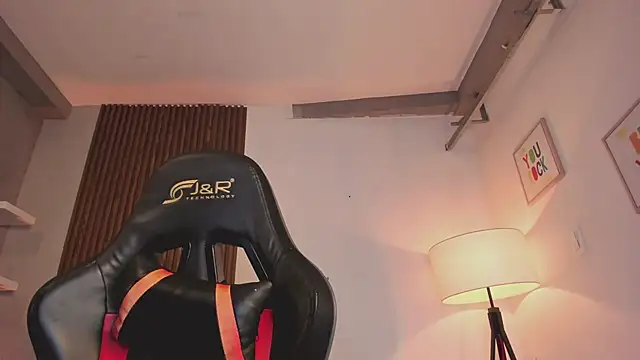 Snapshot of liam_collins21 chatting on February 8, 2026, 11:35 am liam collins21 online show from February 8, 2026, 11:35 am