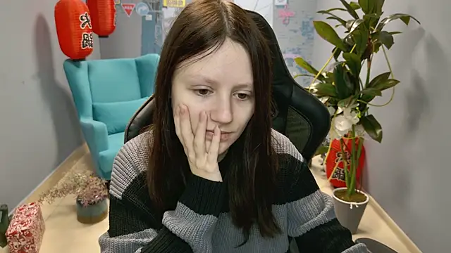 Snapshot of VeliraBraitberg chatting on January 4, 2025, 5:05 am VeliraBraitberg online show from January 4, 2025, 5:05 am