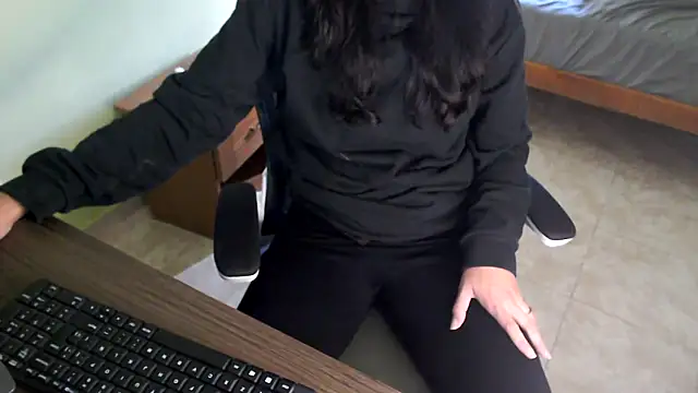 Snapshot of samantha_s69 chatting on February 13, 2026, 4:03 pm samantha s69 online show from February 13, 2026, 4:03 pm