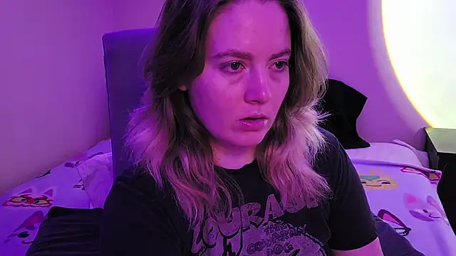 InternetFairy XO online show from December 23, 2025, 4:43 am