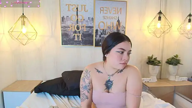 Snapshot of Isa_reel chatting on January 17, 2026, 7:46 am Isa reel online show from January 17, 2026, 7:46 am