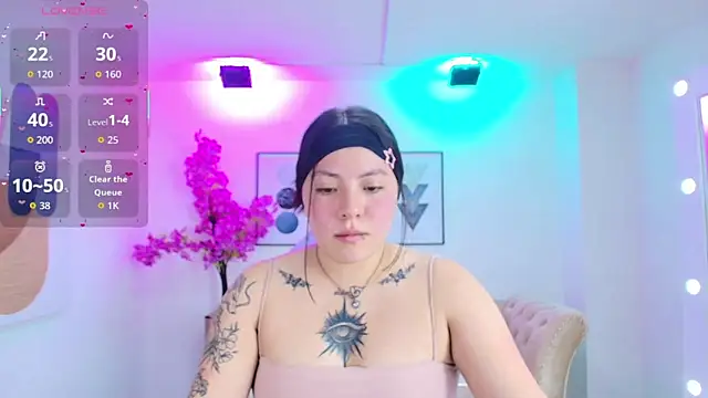 Snapshot of Isa_reel chatting on February 6, 2026, 7:50 pm Isa reel online show from February 6, 2026, 7:50 pm