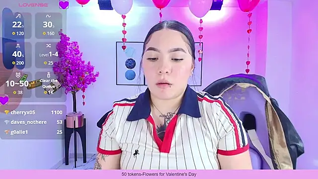 Snapshot of Isa_reel chatting on February 16, 2026, 8:05 pm Isa reel online show from February 16, 2026, 8:05 pm