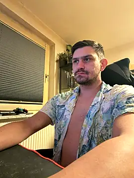 Shaiiboy online show from November 3, 2025, 1:29 am