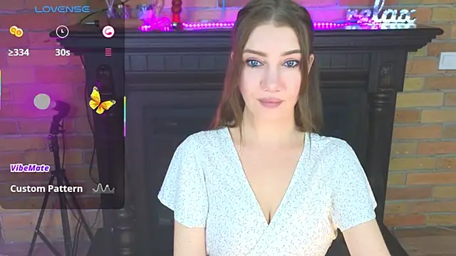 Snapshot of AlexaStoun chatting on February 6, 2026, 2:42 pm AlexaStoun online show from February 6, 2026, 2:42 pm