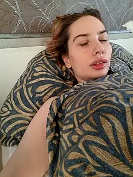 Elza kom online show from February 6, 2026, 8:51 am