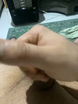 azginnn35 online show from December 19, 2025, 12:50 am