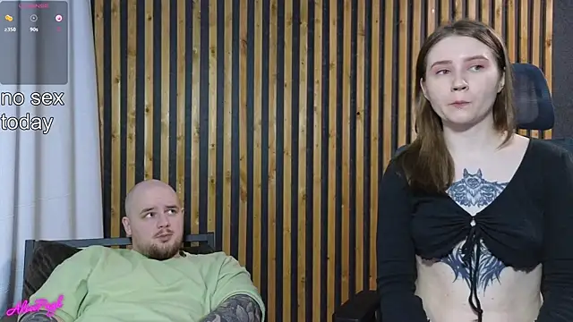 Snapshot of alicepugh chatting on March 19, 2025, 7:06 pm alicepugh online show from March 19, 2025, 7:06 pm