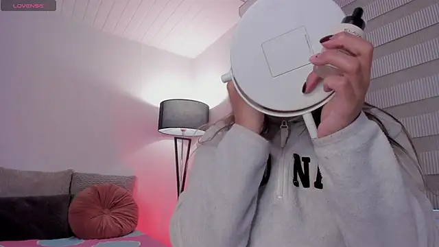 vico sweety online show from February 24, 2026, 9:24 pm