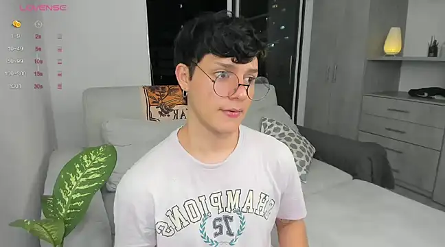 Alexxblue online show from December 22, 2024, 11:20 pm