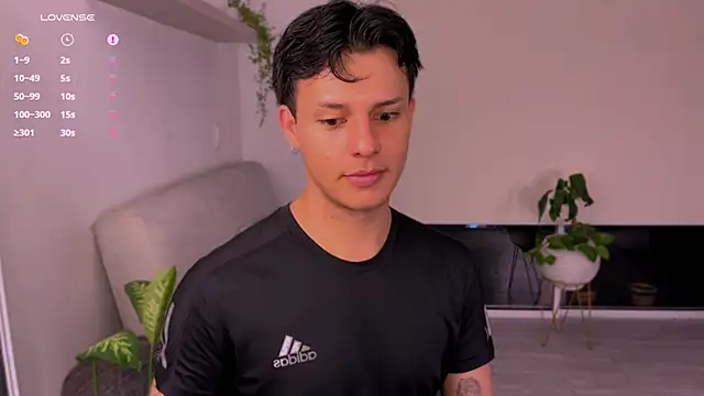 Alexxblue online show from October 30, 2025, 2:24 am